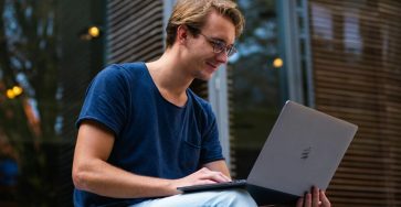 how to promote saas affiliate links